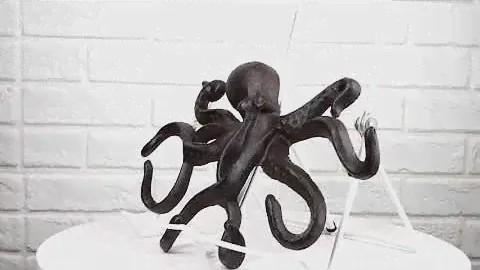 Ebros Cast Iron Nautical Cthulhu Deep Sea Kraken Octopus Tentacles 6 Pegs Wall Hook