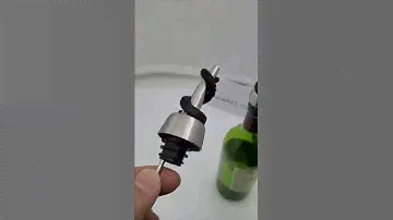 The Kraken Black Spiced Rum pourer